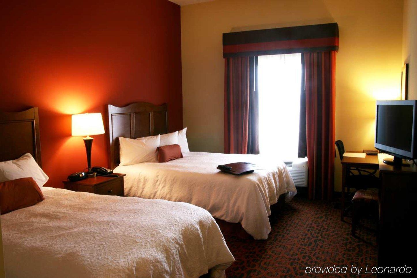 Hampton Inn & Suites Bastrop Habitación foto
