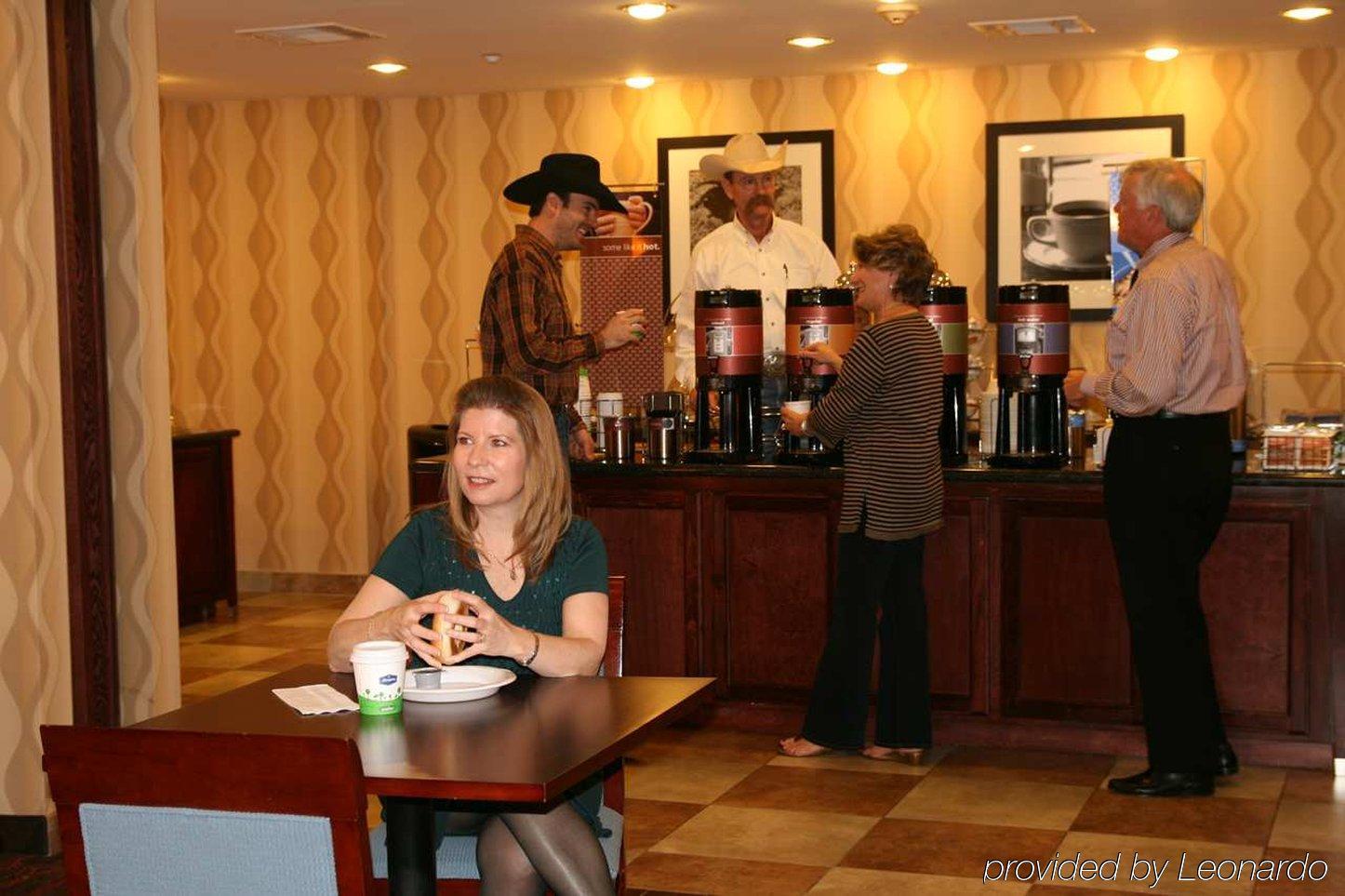 Hampton Inn & Suites Bastrop Restaurante foto