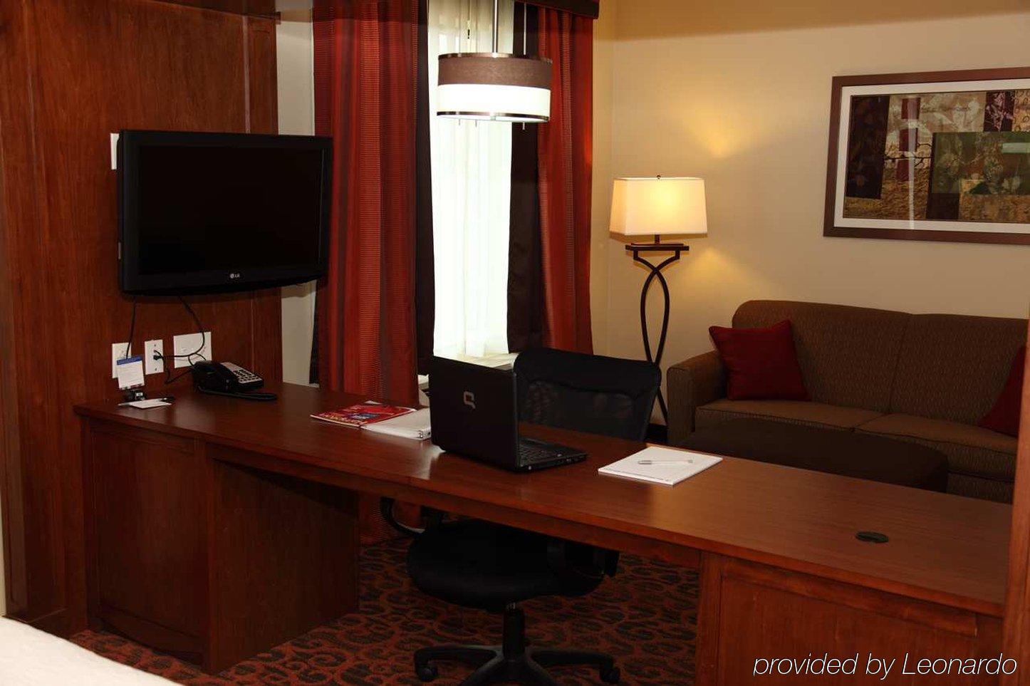 Hampton Inn & Suites Bastrop Habitación foto