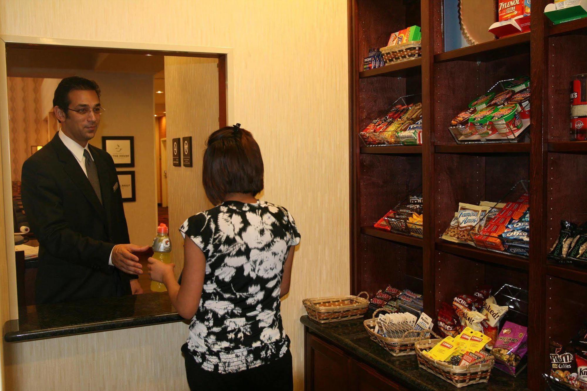 Hampton Inn & Suites Bastrop Facilidades foto
